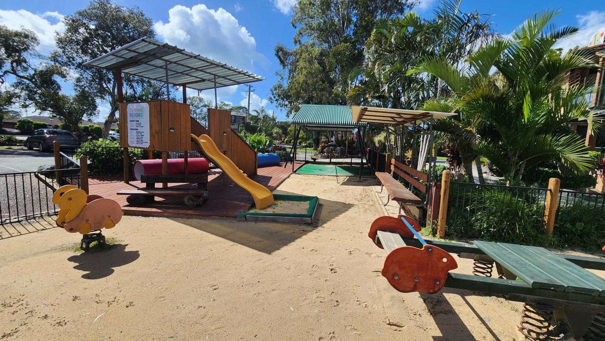 פורט מקווארי T'S Resort & Motel מראה חיצוני תמונה