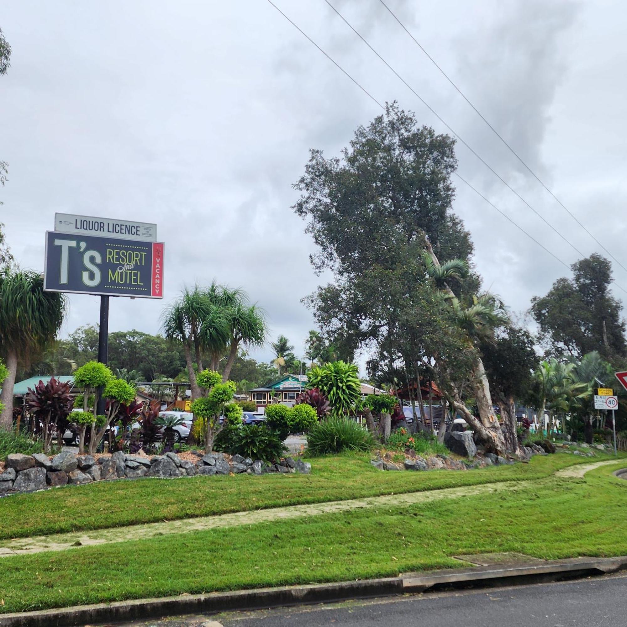 פורט מקווארי T'S Resort & Motel מראה חיצוני תמונה